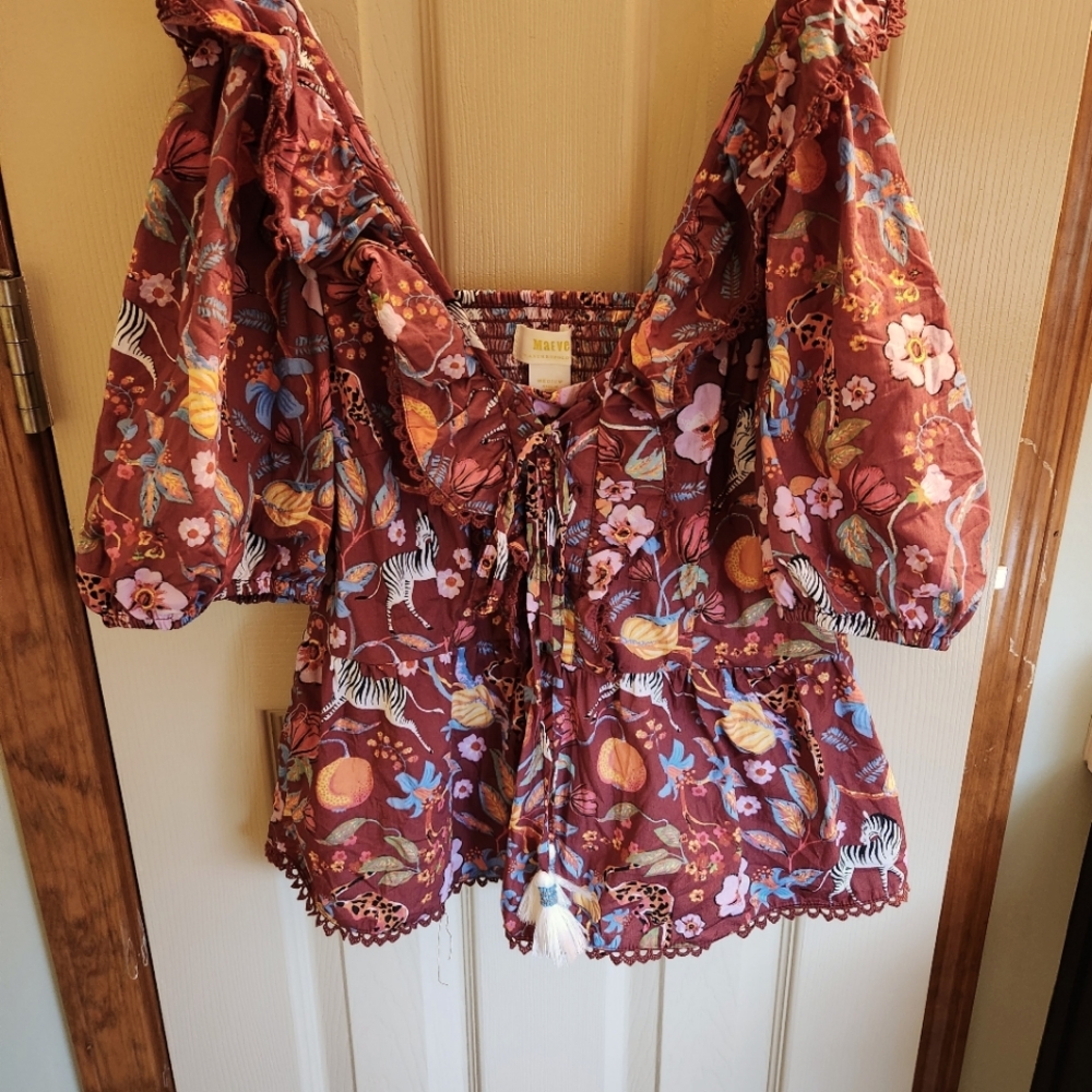Anthropologie Bohemian peplum blouse puffy sleeve Maeve medium lace-up front